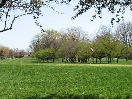 East At White Pines Golf Course In Bensenville